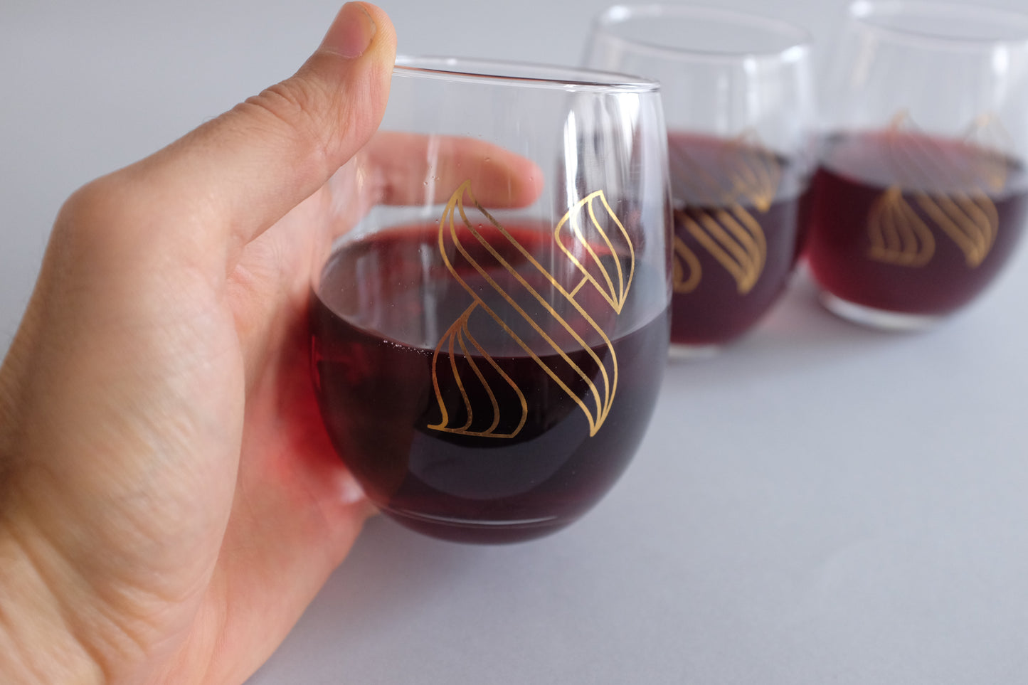 Alef Wine Glass: Sip in Style